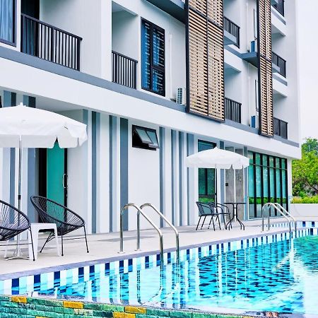 Baan Pakdi Pattaya Apartamento Exterior foto